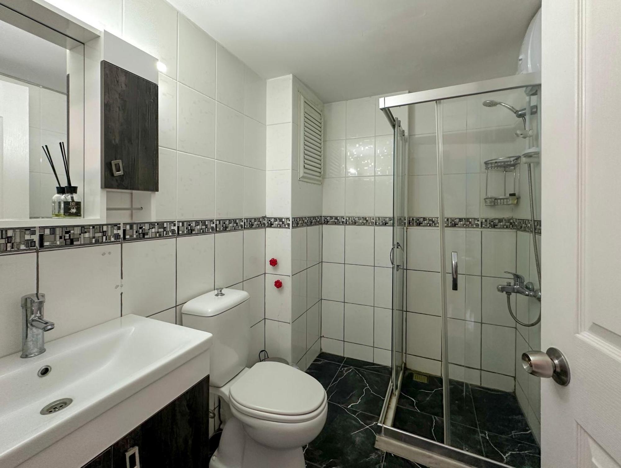 Studio Apartment,1597591345:JPEG