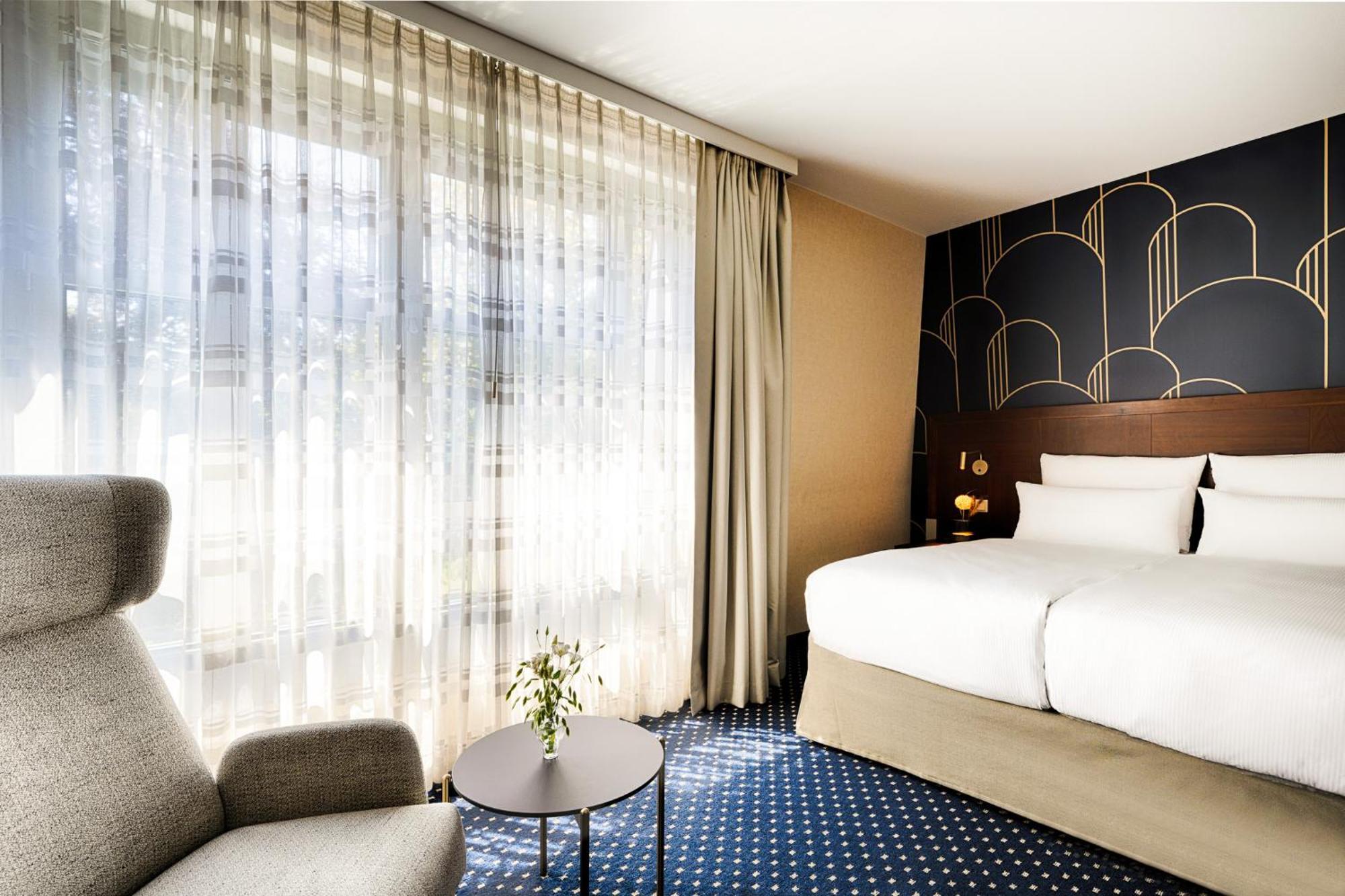 Deluxe Double Room,1598888298:JPEG
