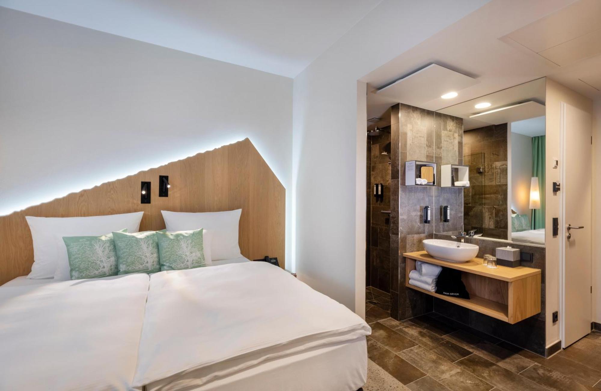Double or Twin Room,1599711780:JPEG