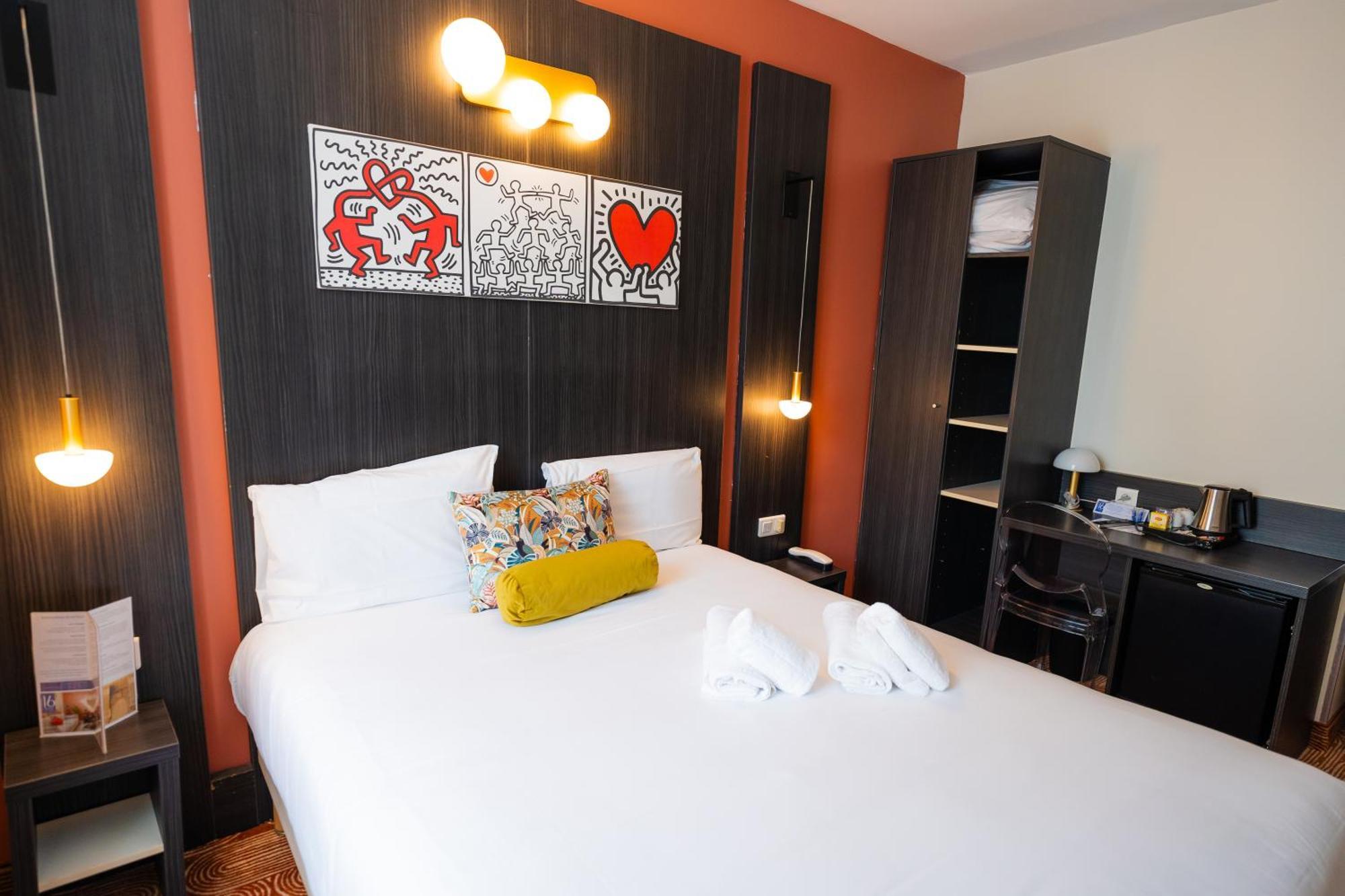 Quadruple Room with Private External Bathroom