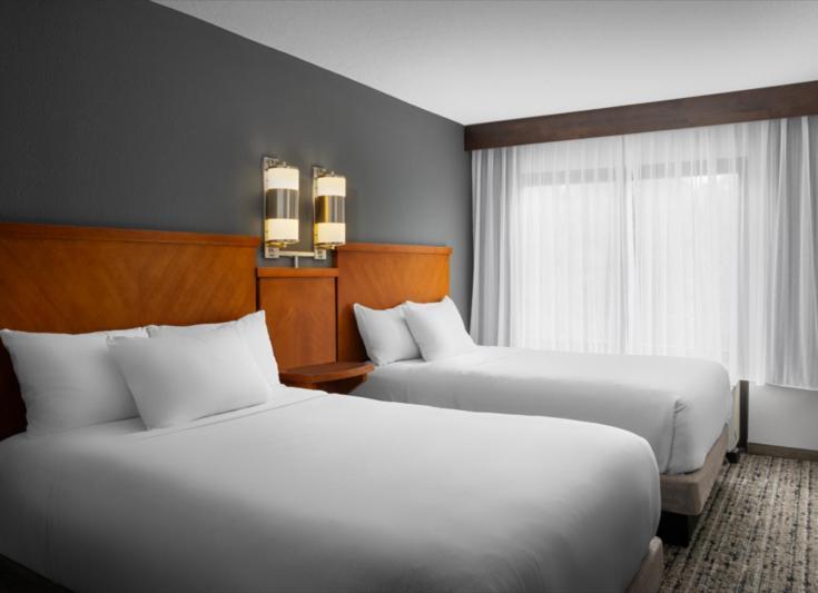 Double Room with Tub and Sofa Bed