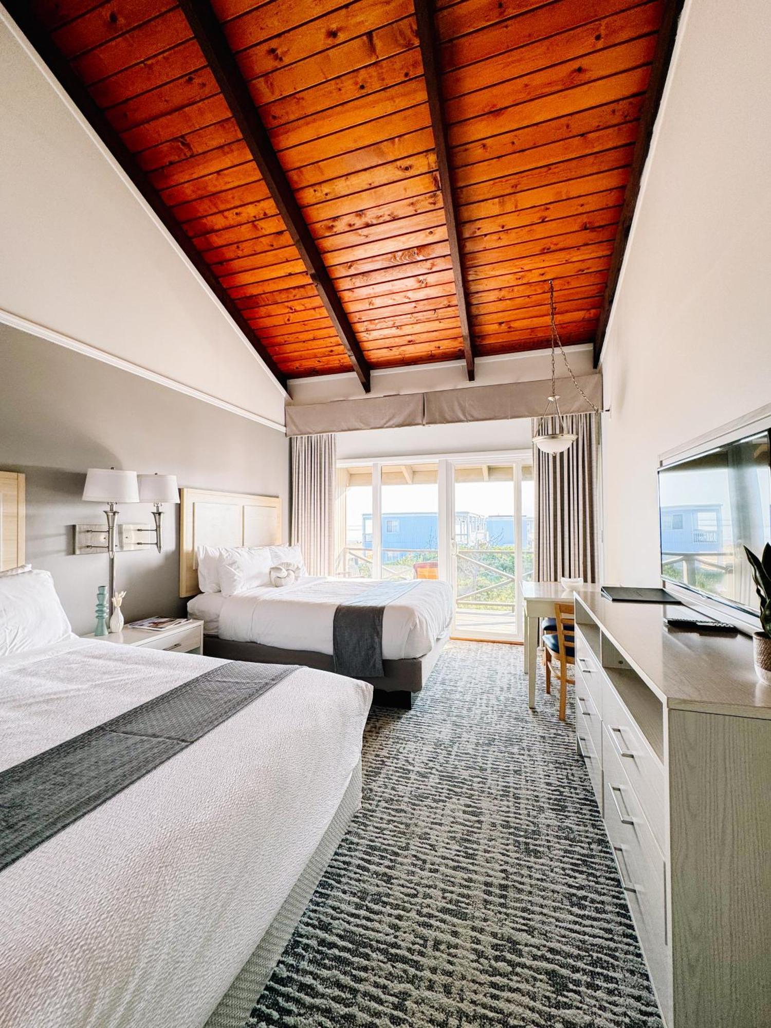 Queen Room with Two Queen Beds - Ocean View,1602336899:JPEG