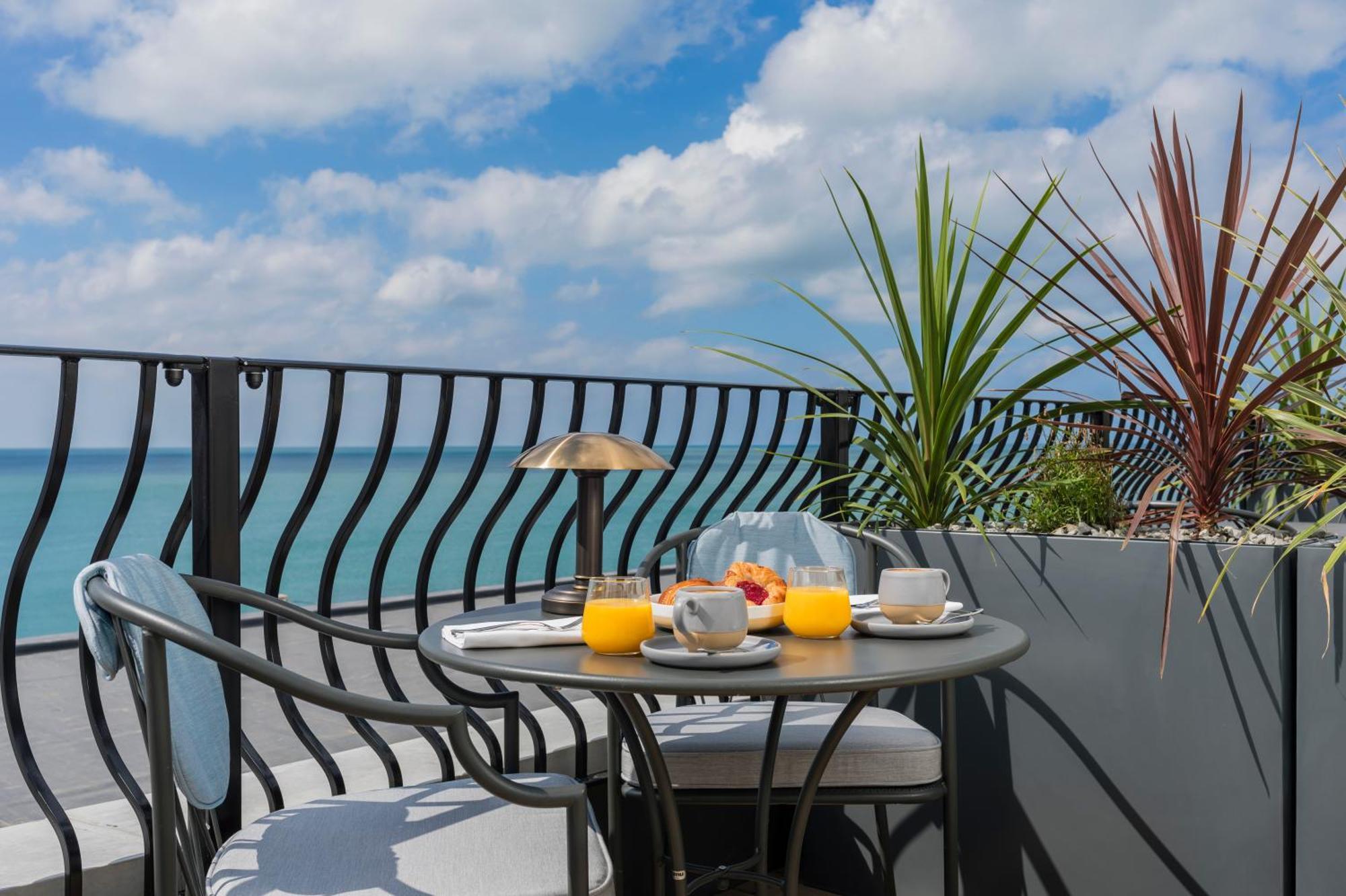 Superior Doppelzimmer mit Meerblick und Balkon