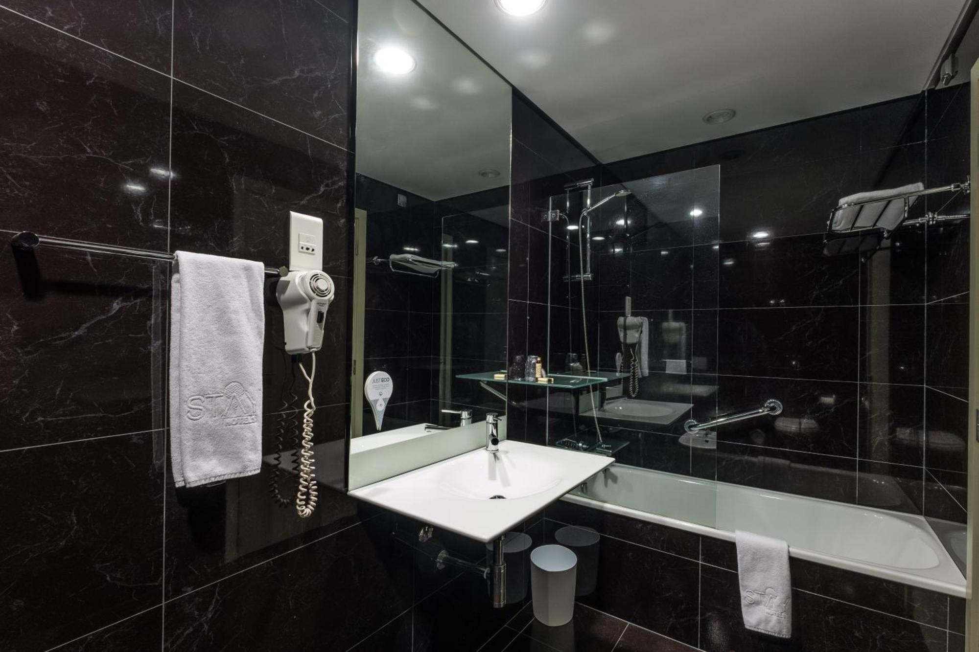 Quarto Standard com 2 Camas de Solteiro