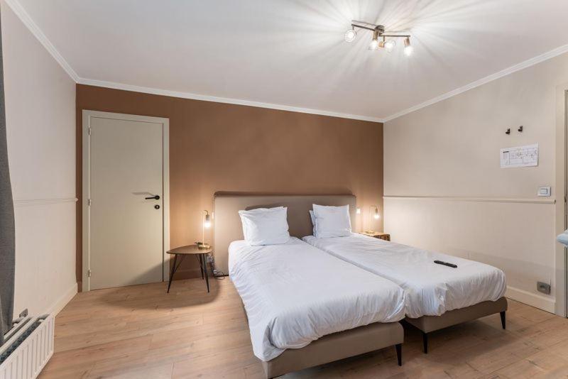 Budget Double Room,1603057654:JPEG