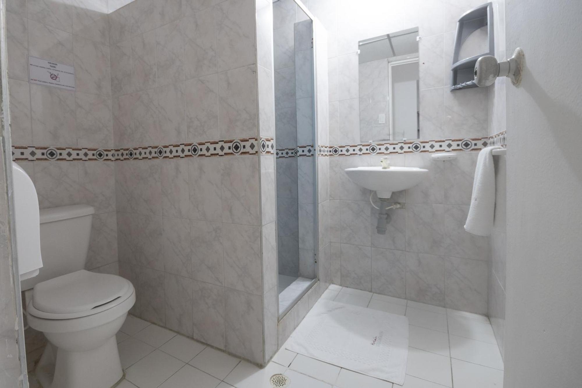 Quarto Standard com Cama Queen-size