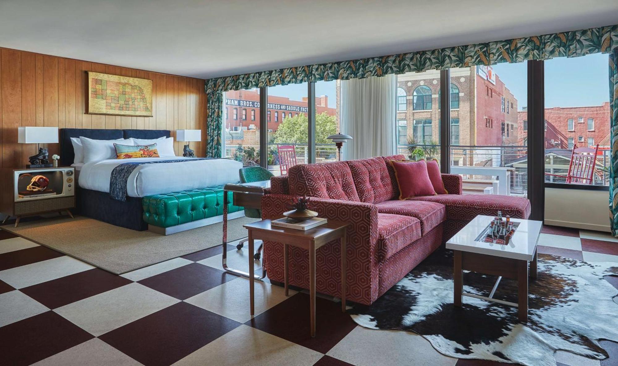 Graduate Junior King Suite with Balcony,1706538458:JPEG