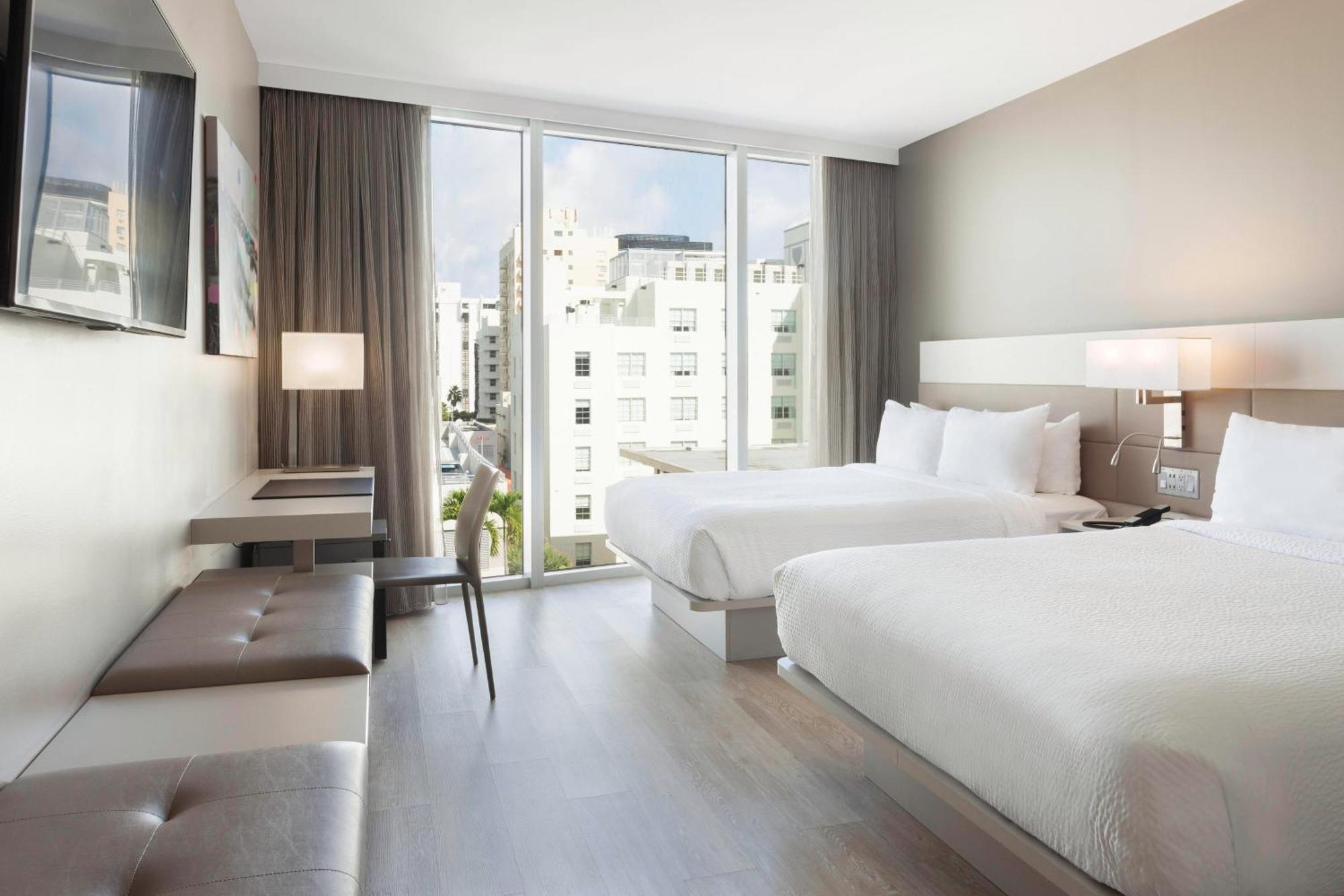 Deluxe High Floor, Guest room, 2 Queen, High floor,1632276030:JPEG