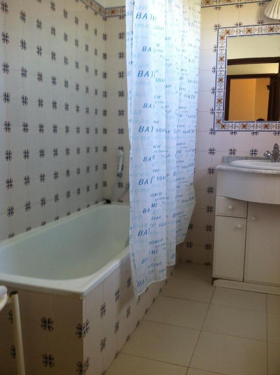Apartamento com 1 Quarto