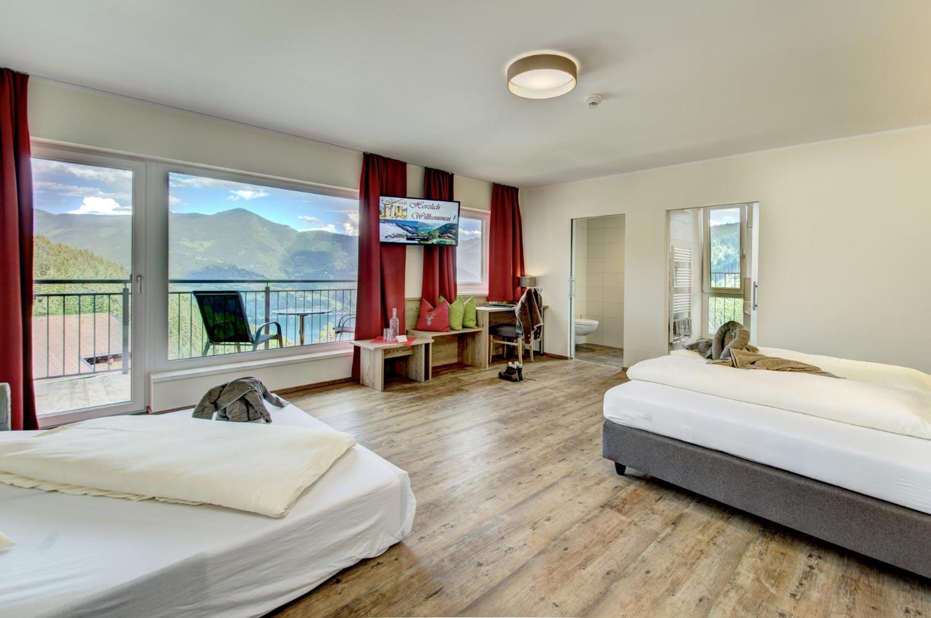 Double Room with Lake View,1611072122:JPEG