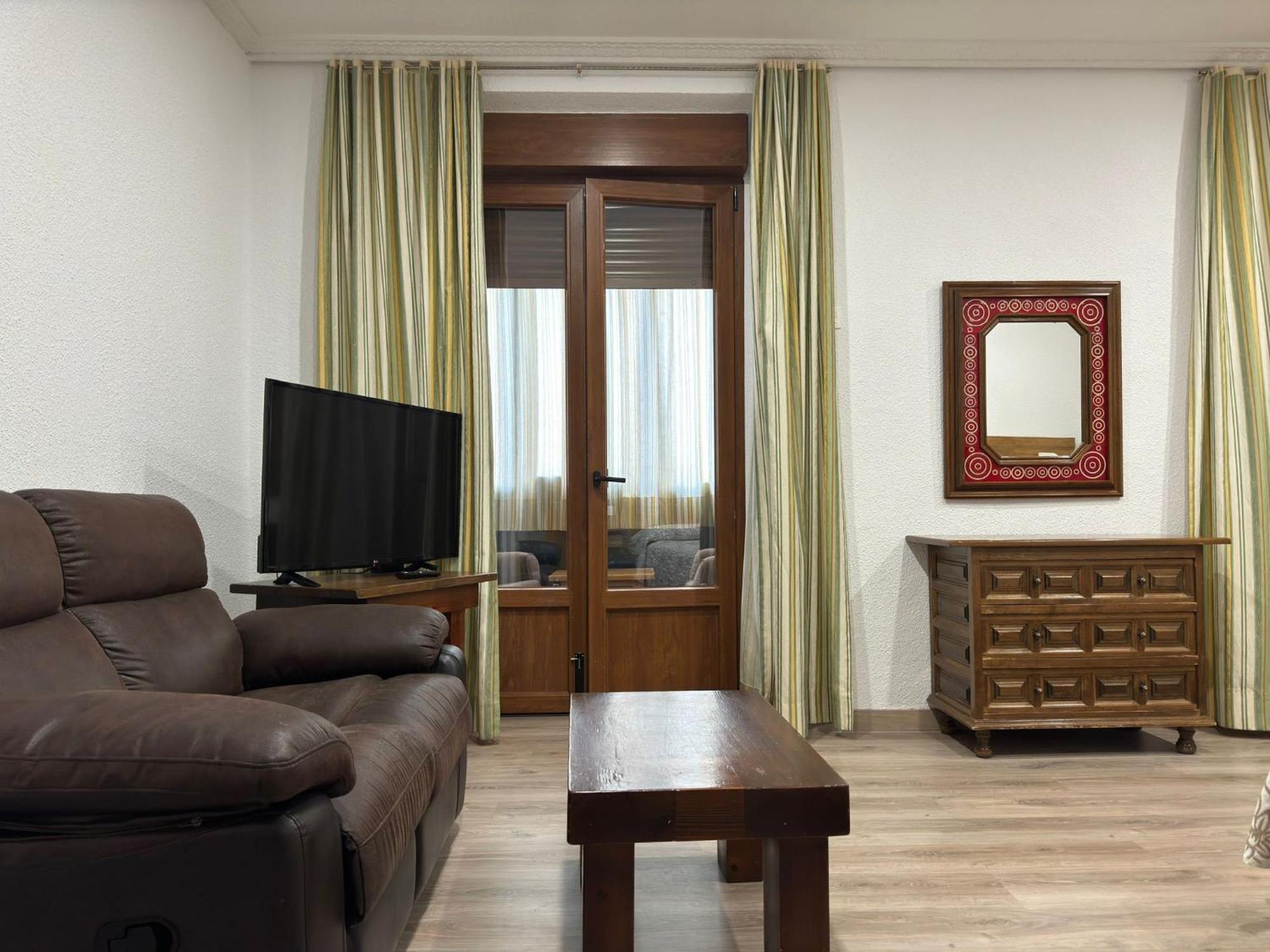 Superior Double Room,1611079349:JPEG