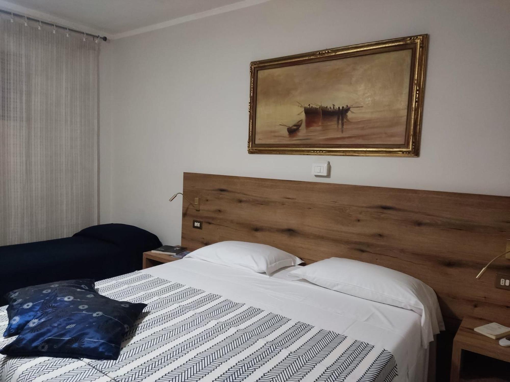 Budget Double Room,1611114931:JPEG