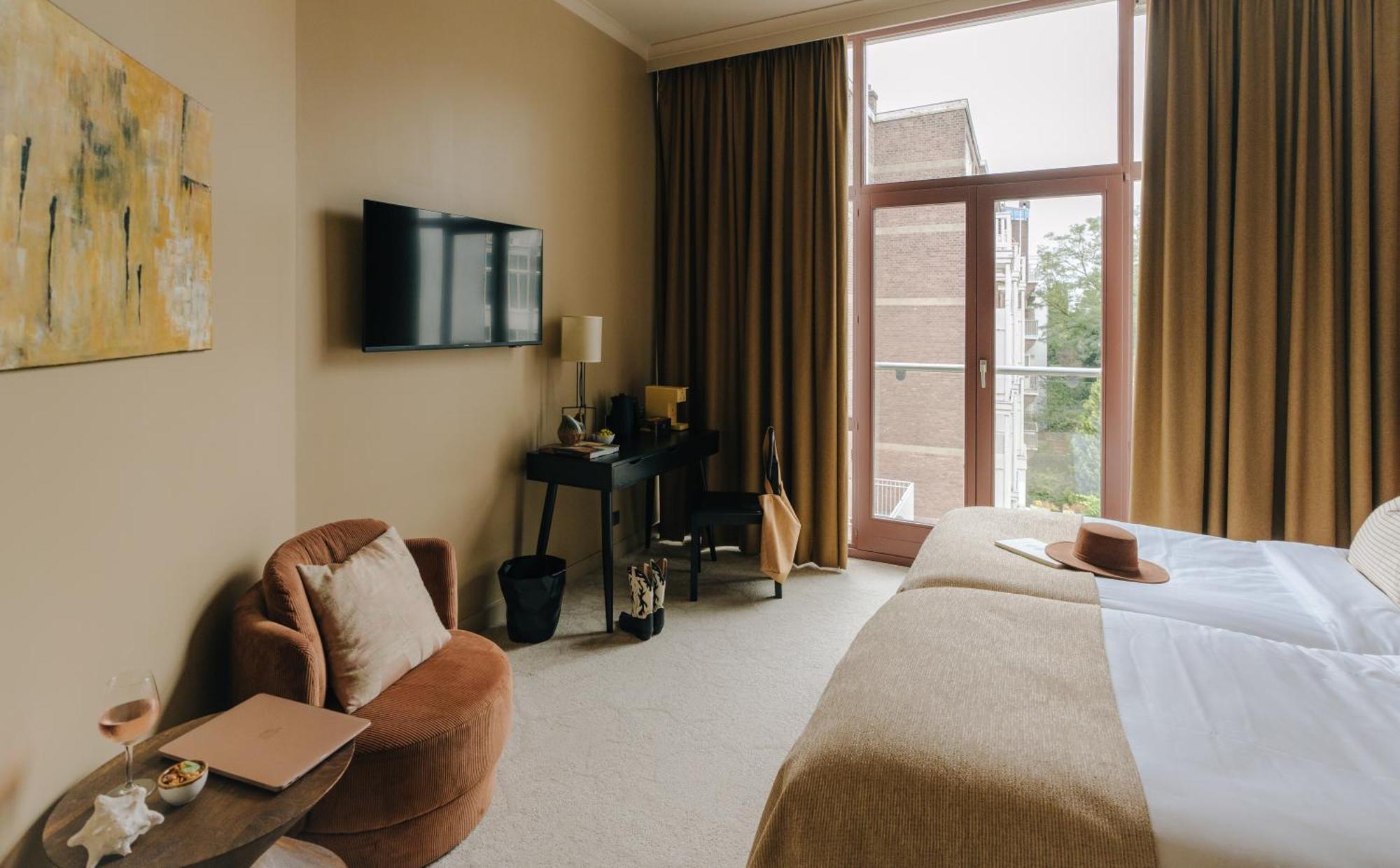 Superior Twin Room,1611261590:JPEG