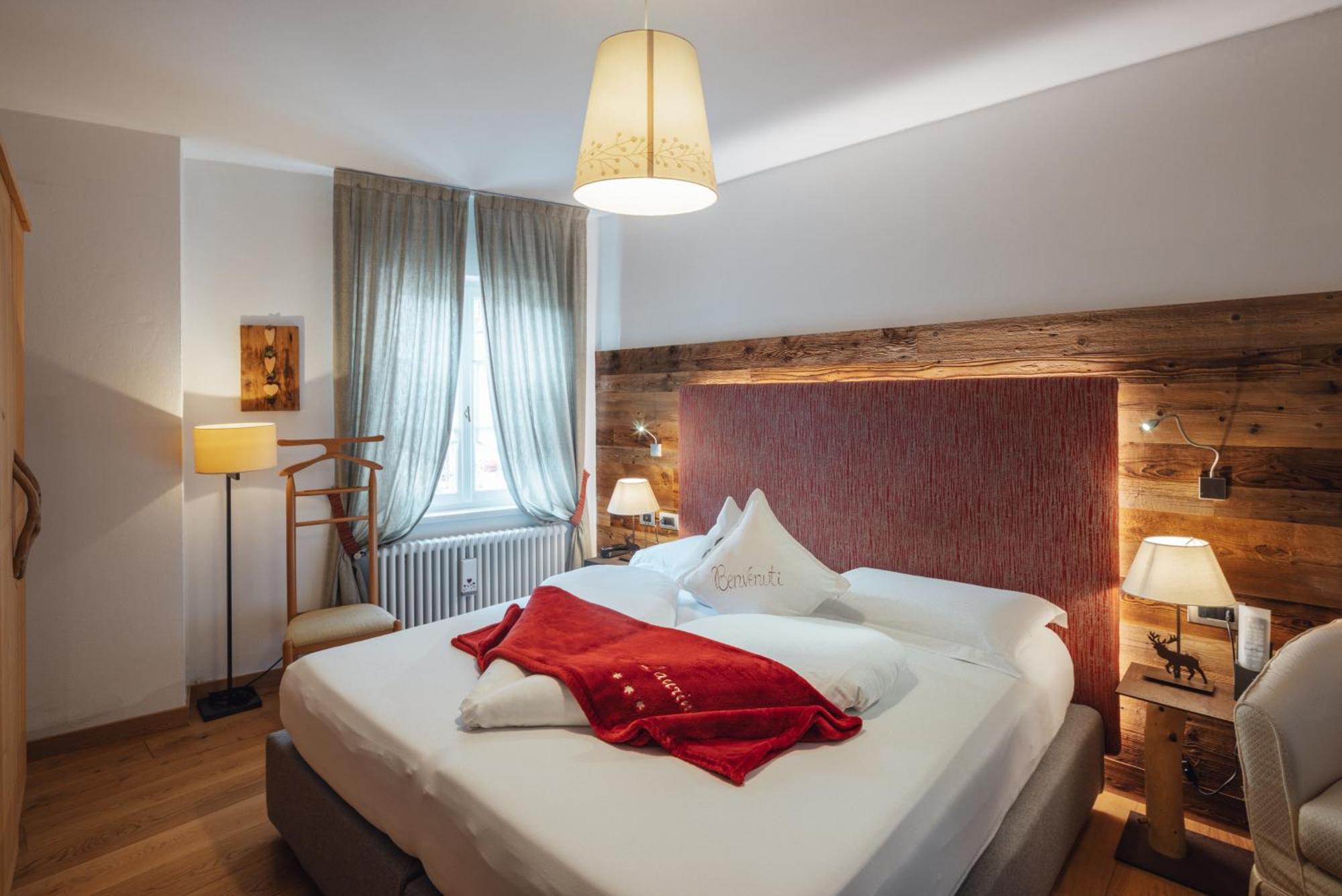 Double or Twin Room,1613424003:JPEG