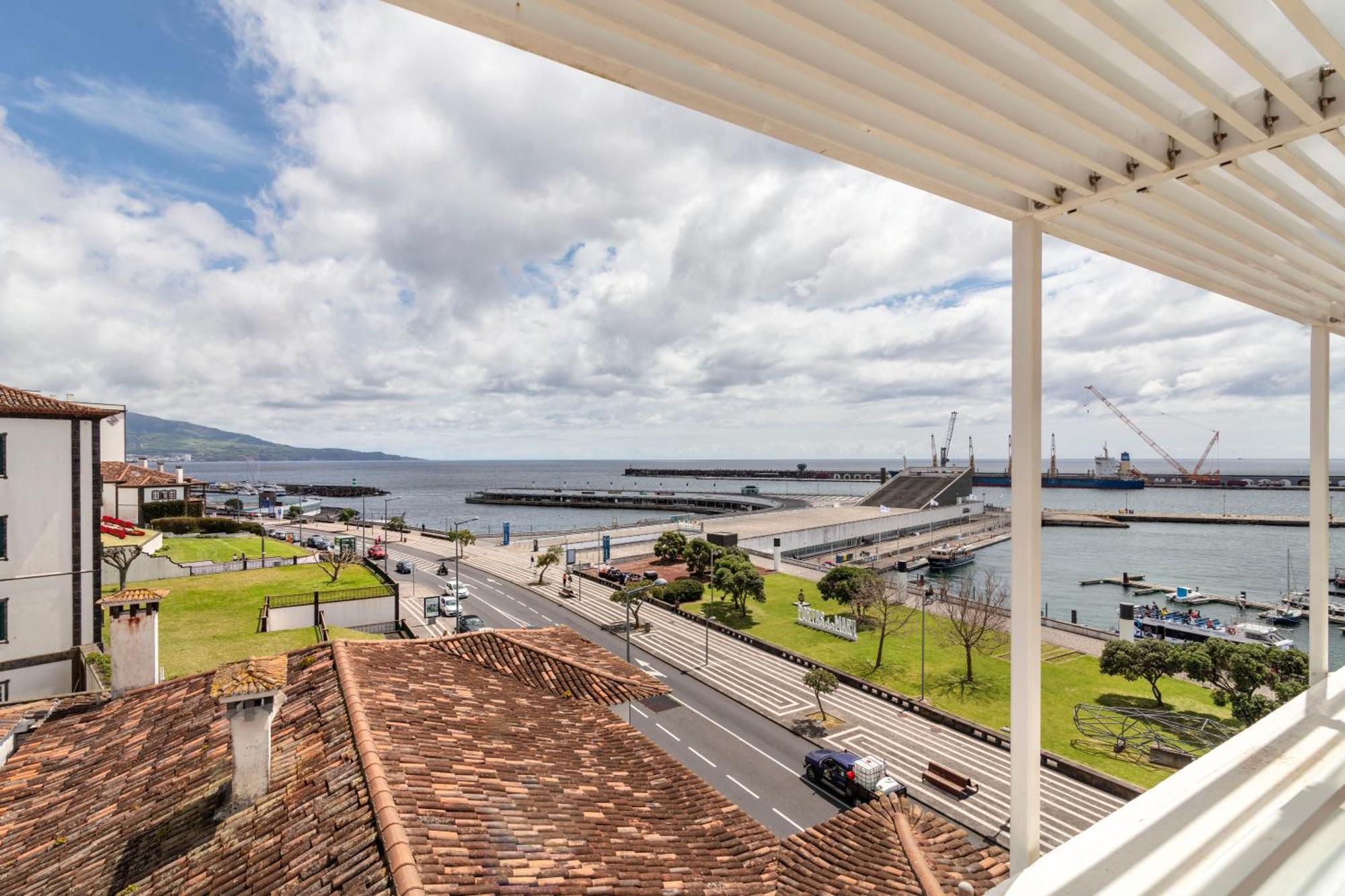 Suite Superior com Varanda e Vista Mar