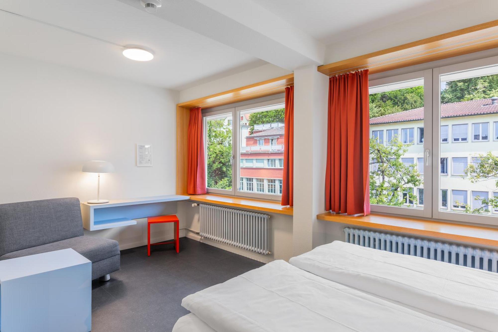 Large Double Room,1498577749:JPEG