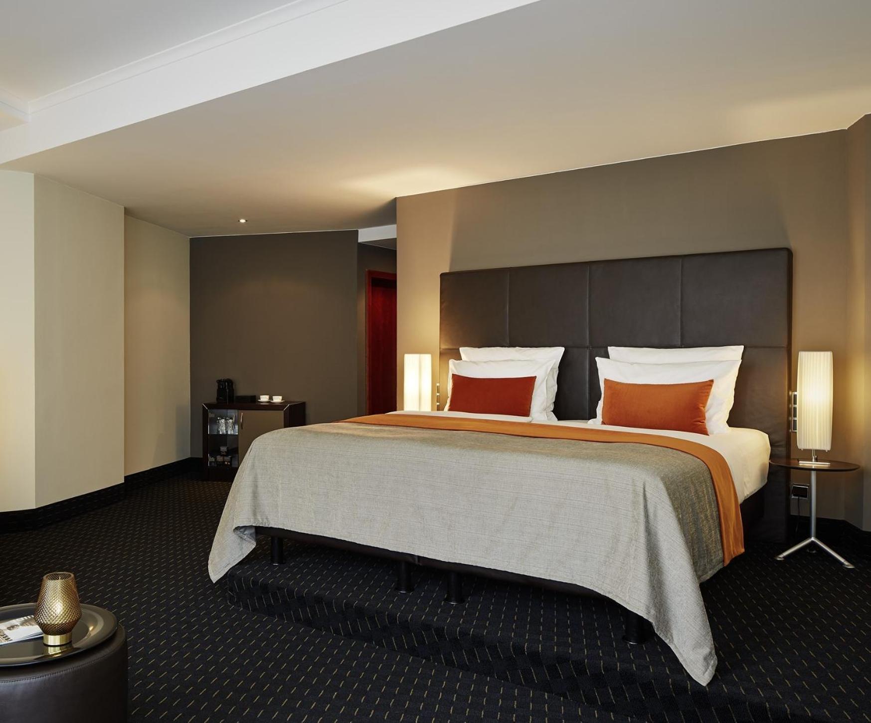 Large Classic Room,1742595336:JPEG