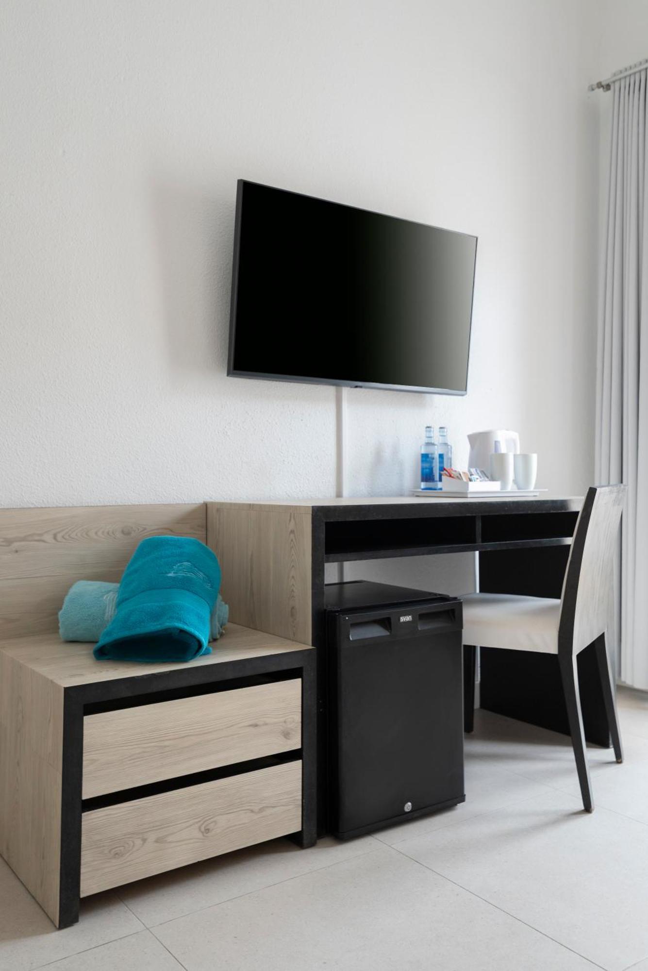 Habitación Doble con balcón y vistas al mar