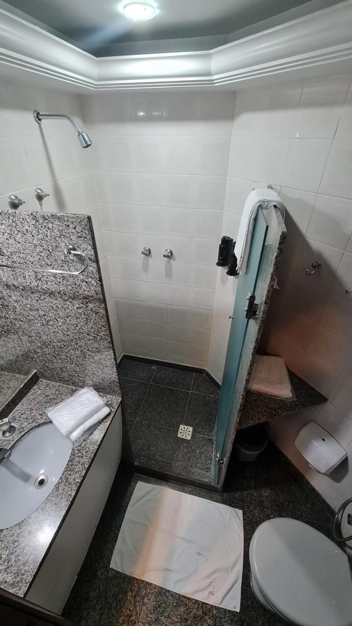 Twin Room,1620997289:JPEG