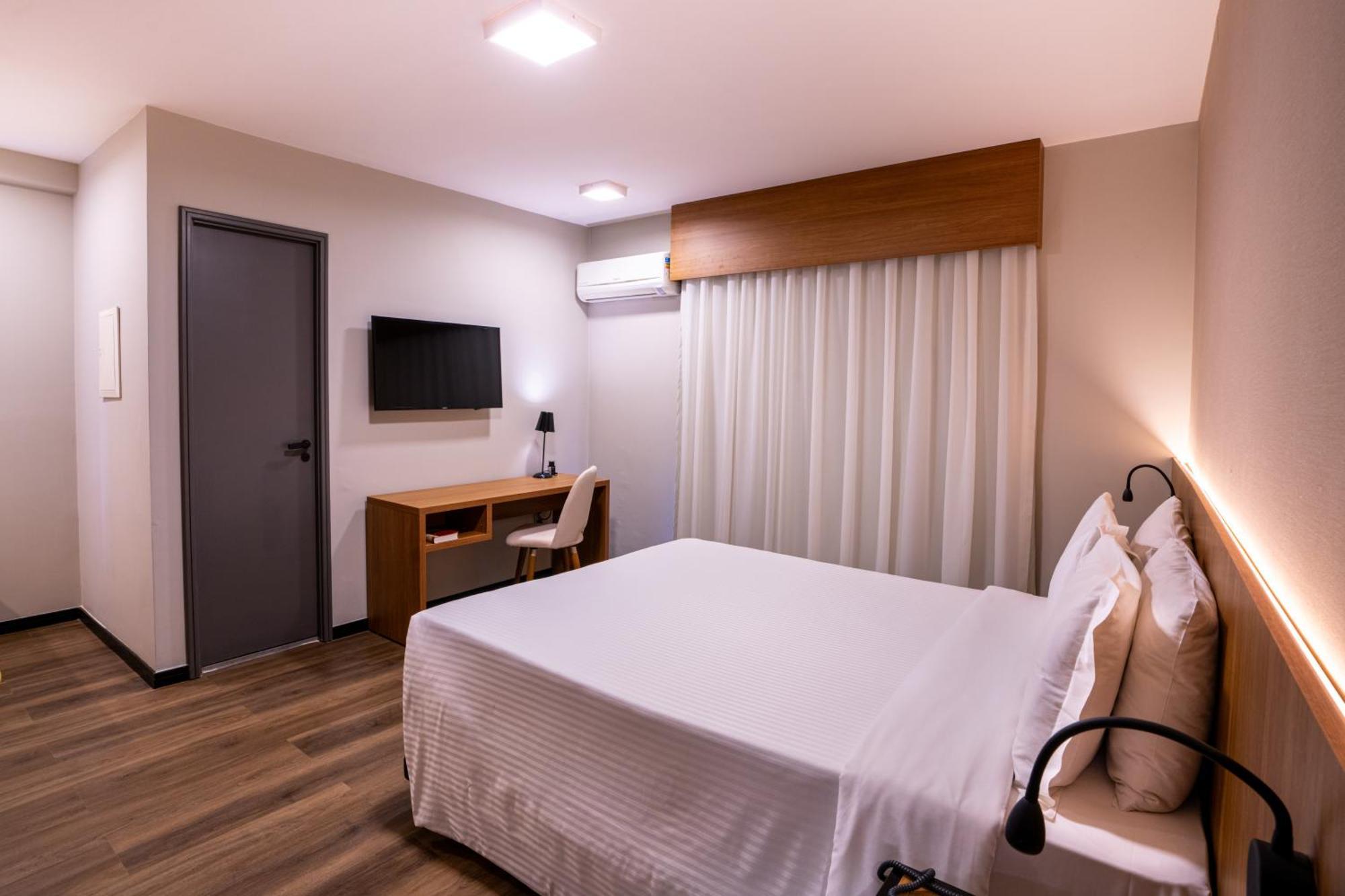Acomodação Luxo Casal - 1 Cama Queen-size