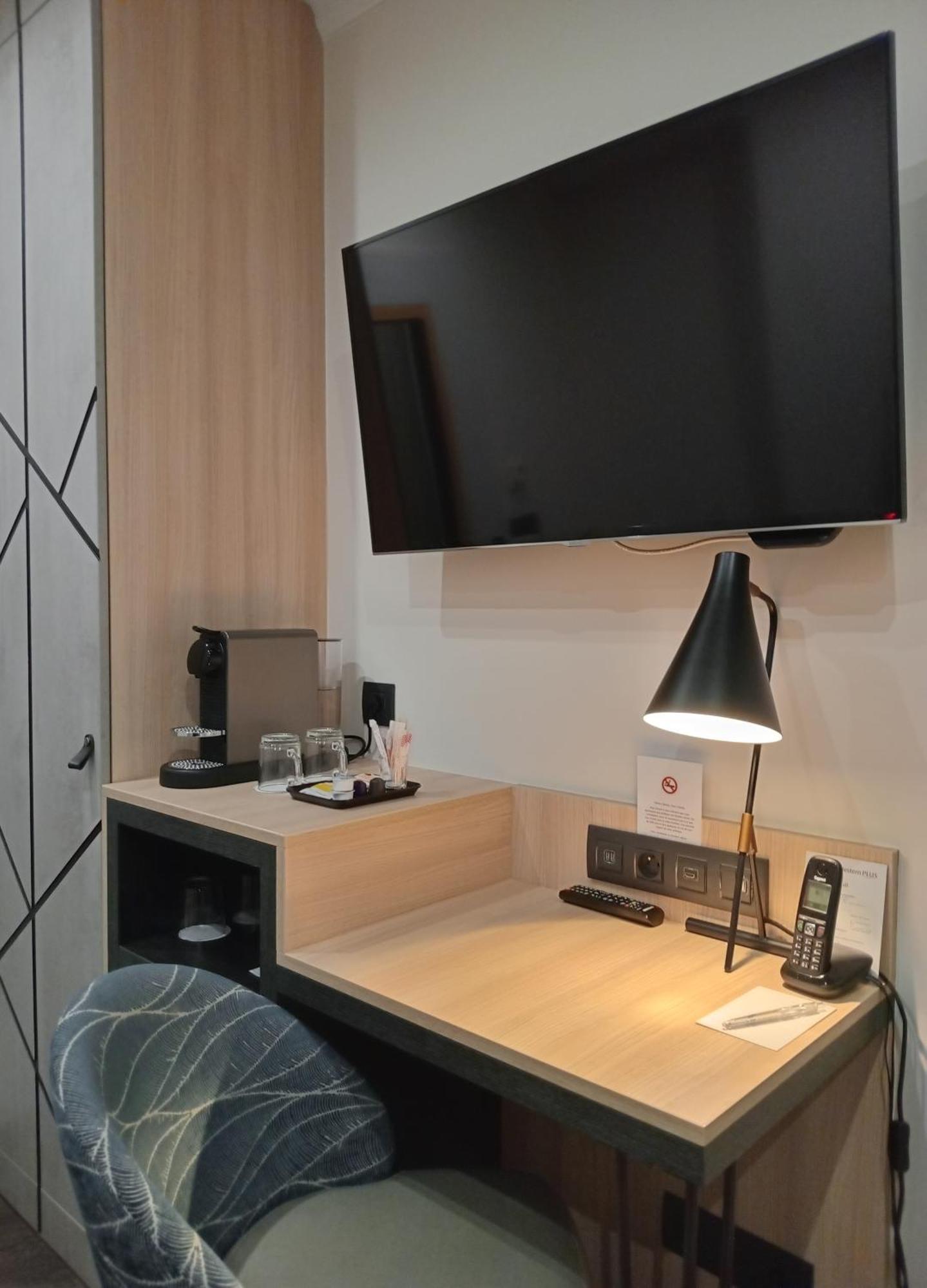 Habitación Doble Clásica con cama doble - No fumadores