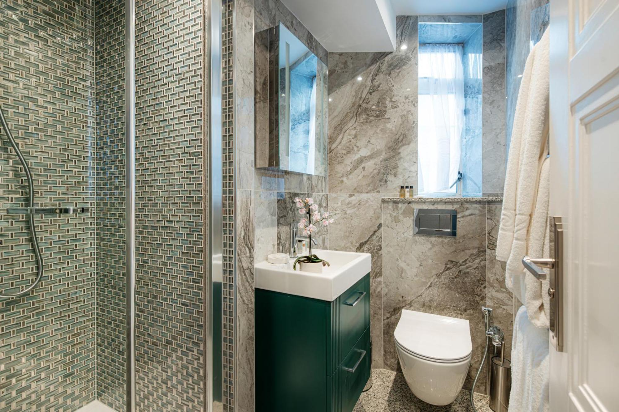 Two-Bedroom Deluxe Apartment,1637726618:JPEG