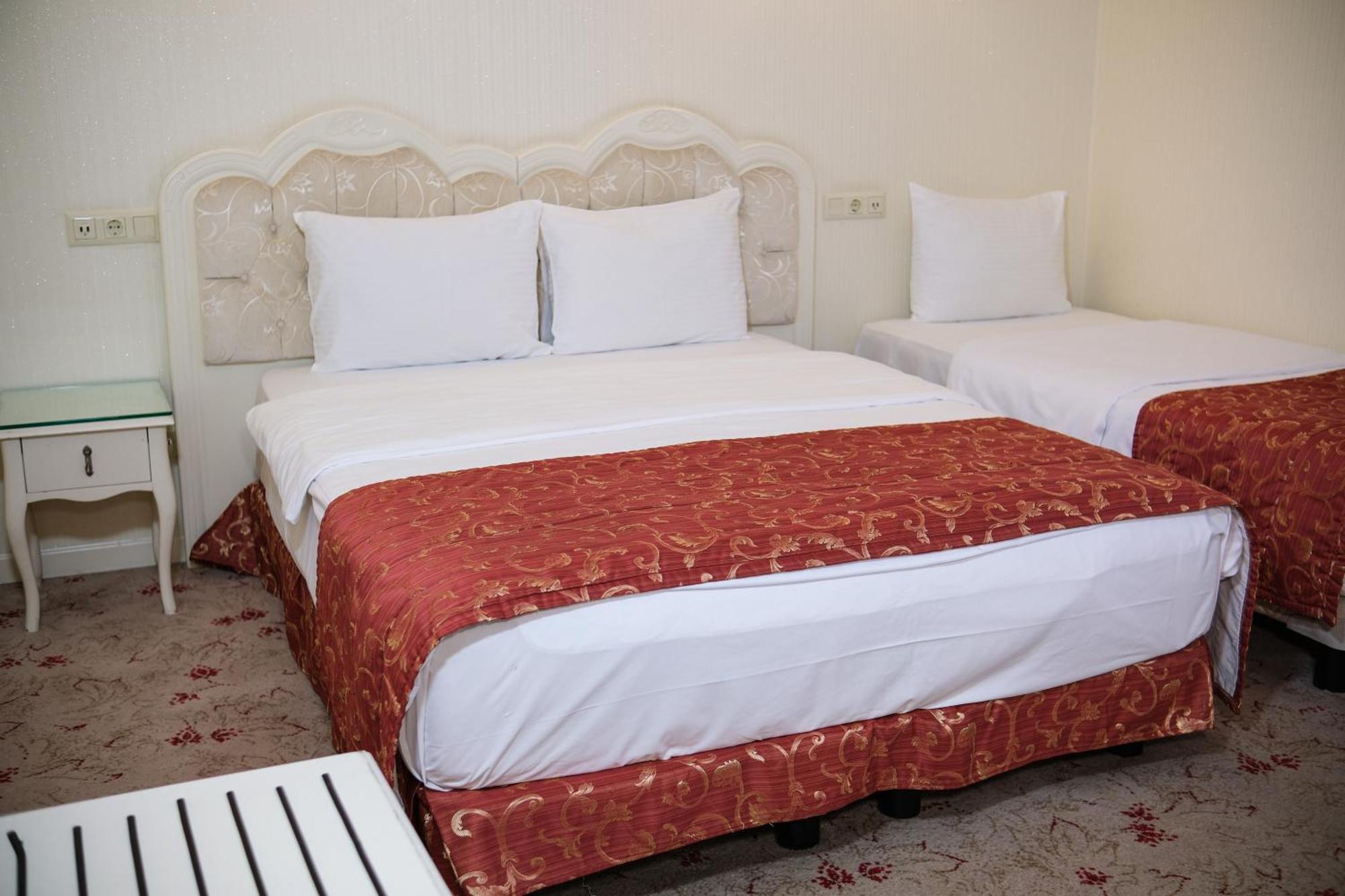 Triple Room,1617453493:JPEG