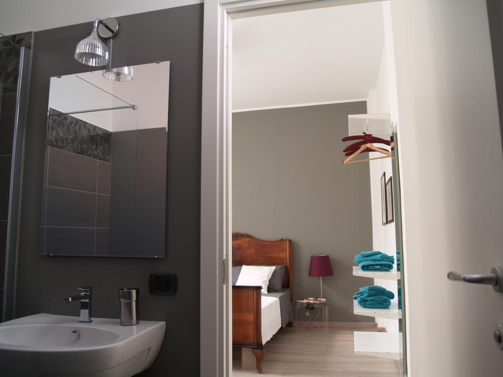 Double Room with Private Bathroom,198276709:JPEG