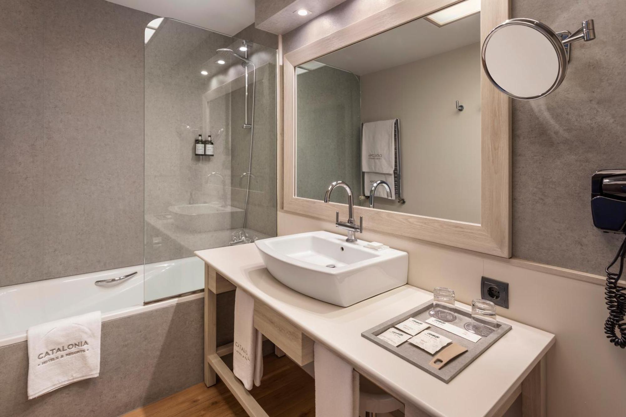 Double or Twin Room,1646332669:JPEG