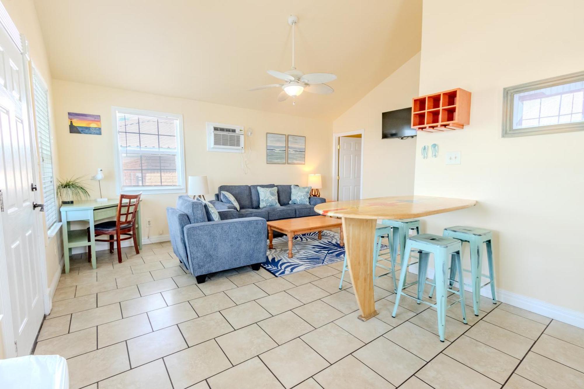 One-Bedroom Cottage,1618290458:JPEG