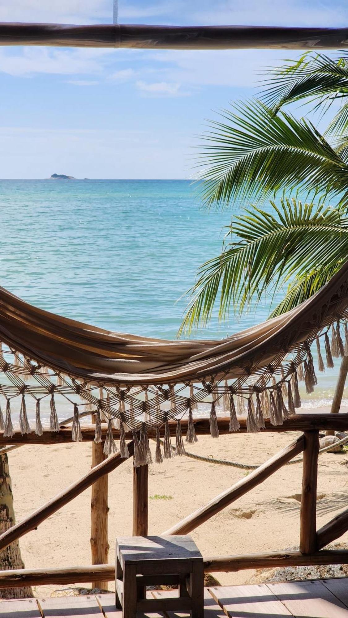Bungalow Beach Front