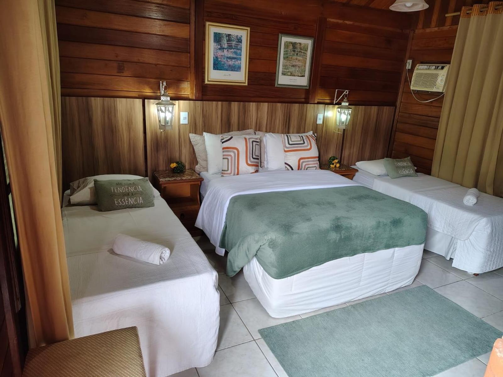 Quarto Quádruplo Deluxe