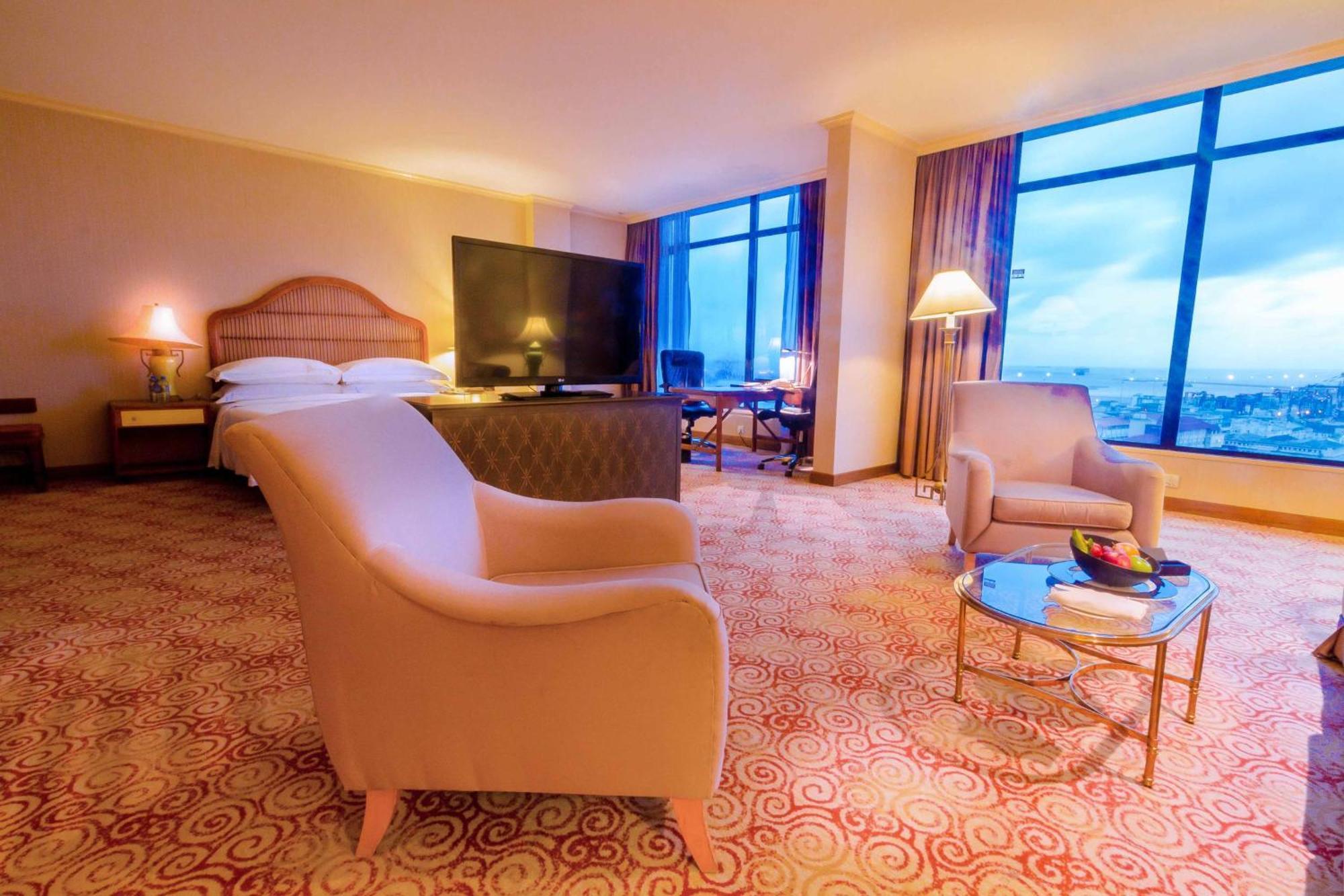 Business King Suite,1622024886:JPEG
