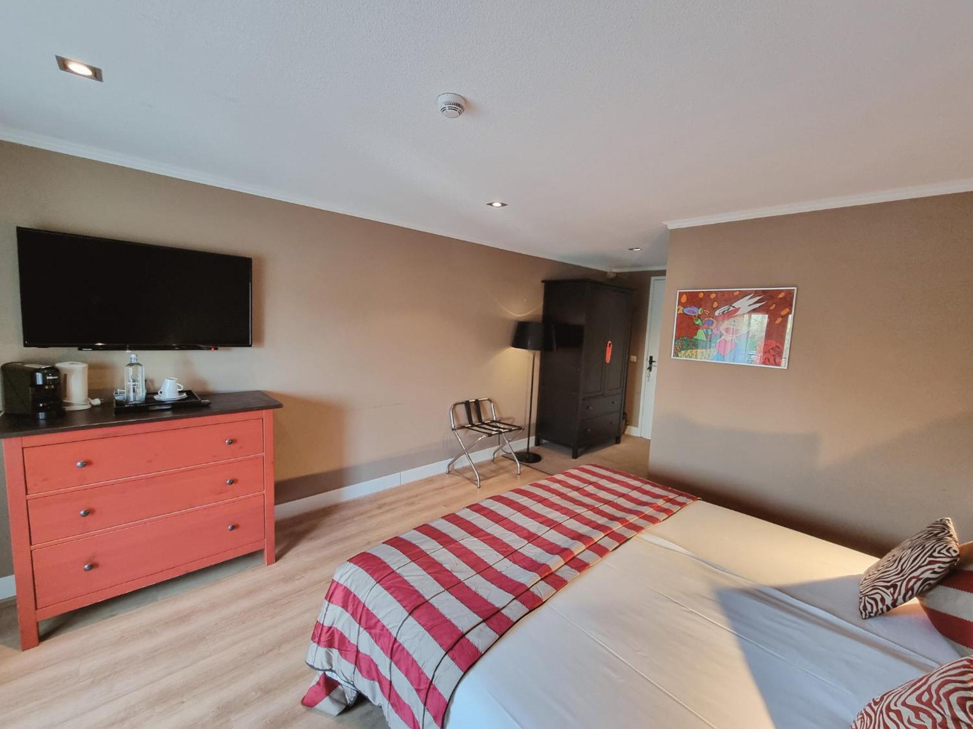 Deluxe Double or Twin Room with Balcony,1622865078:JPEG