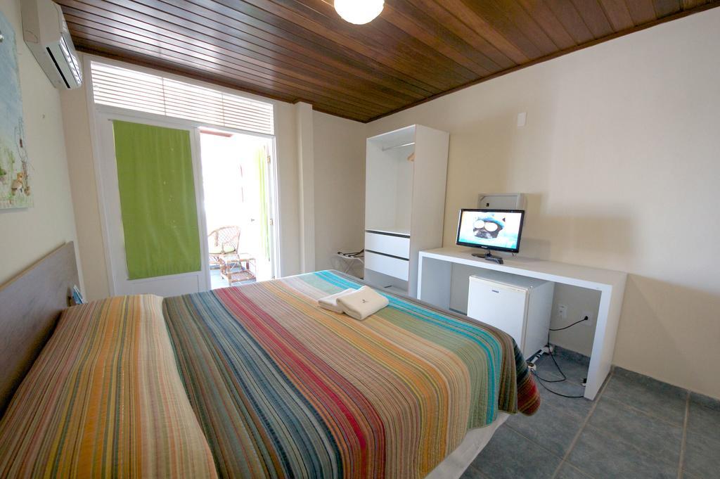 Quarto Superior com Varanda e Vista Mar
