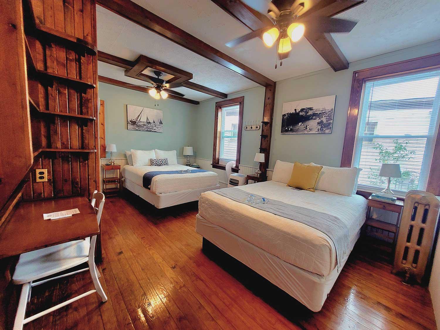 Standard Queen Room with Two Queen Beds