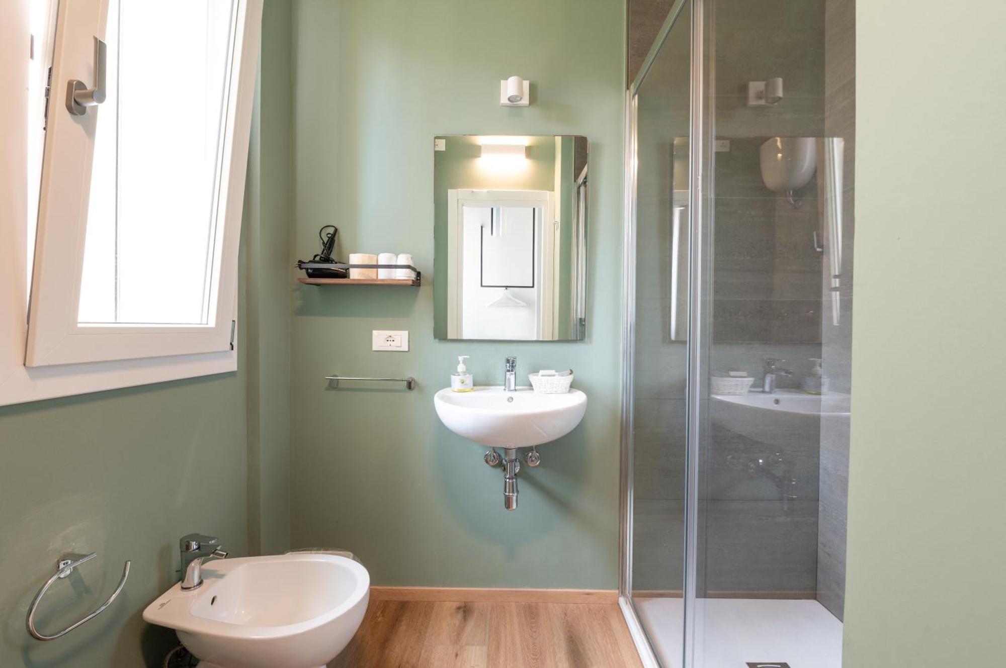Standard Triple Room,1626410594:JPEG