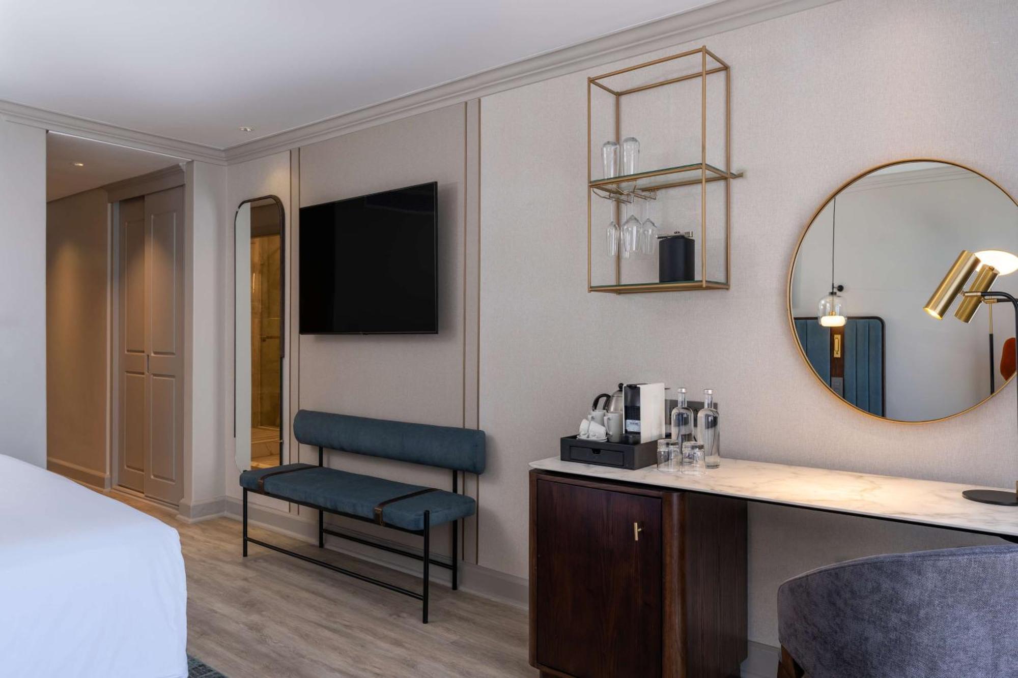 Chambre Supérieure Collection avec Balcon - Vue Partielle sur Océan
