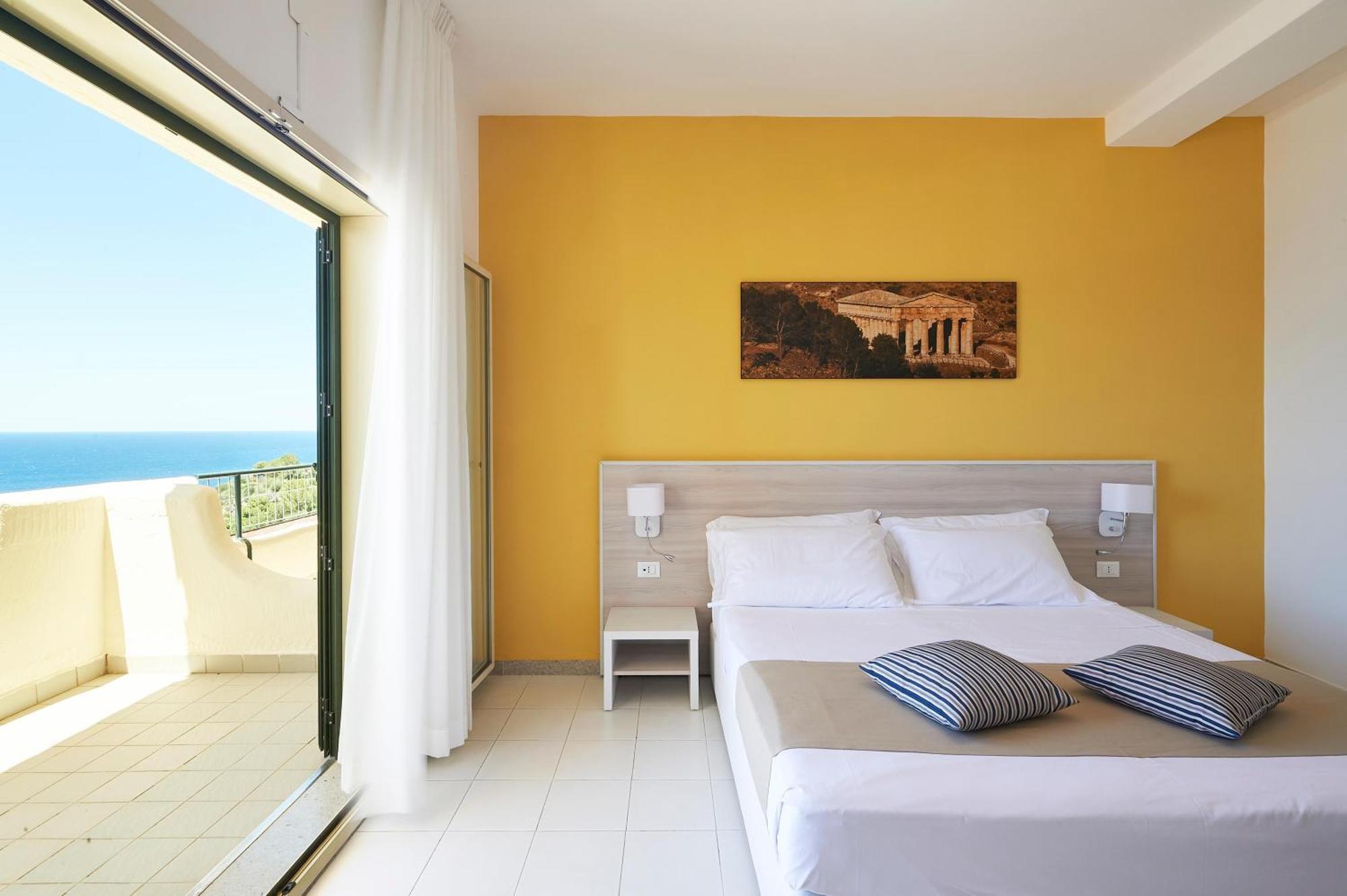 Comfort Double Room with Sea View,1630871696:JPEG