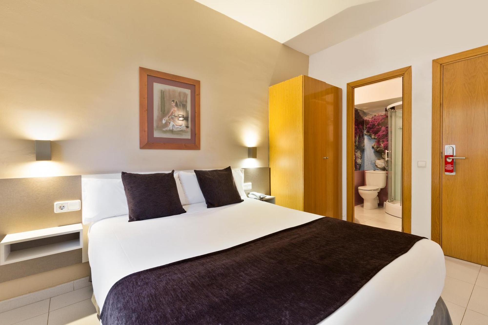 Quarto Duplo