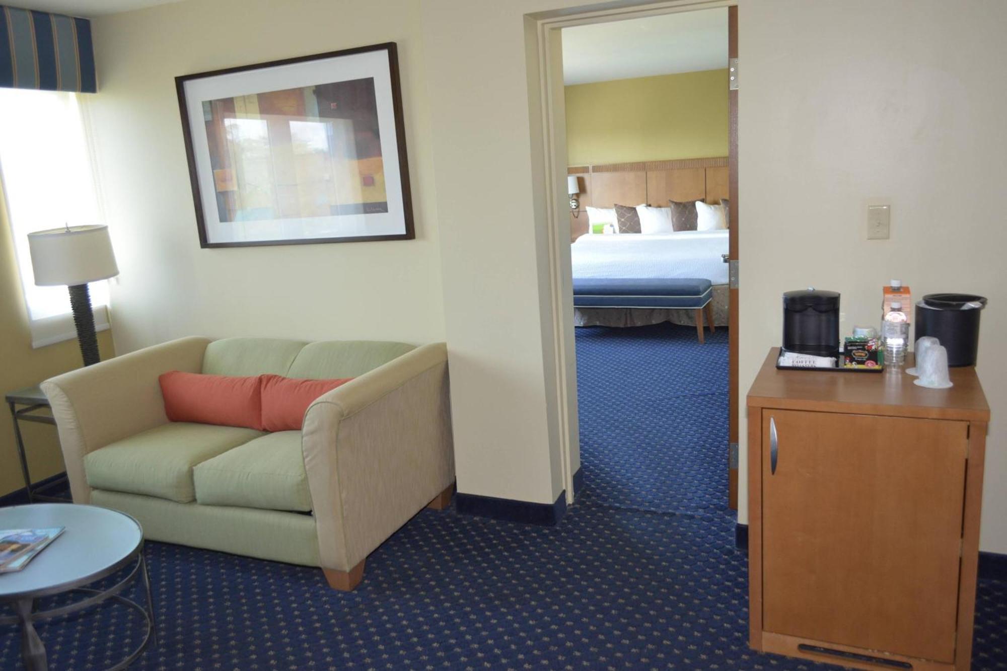 One Bedroom Jr Suite, King Bed