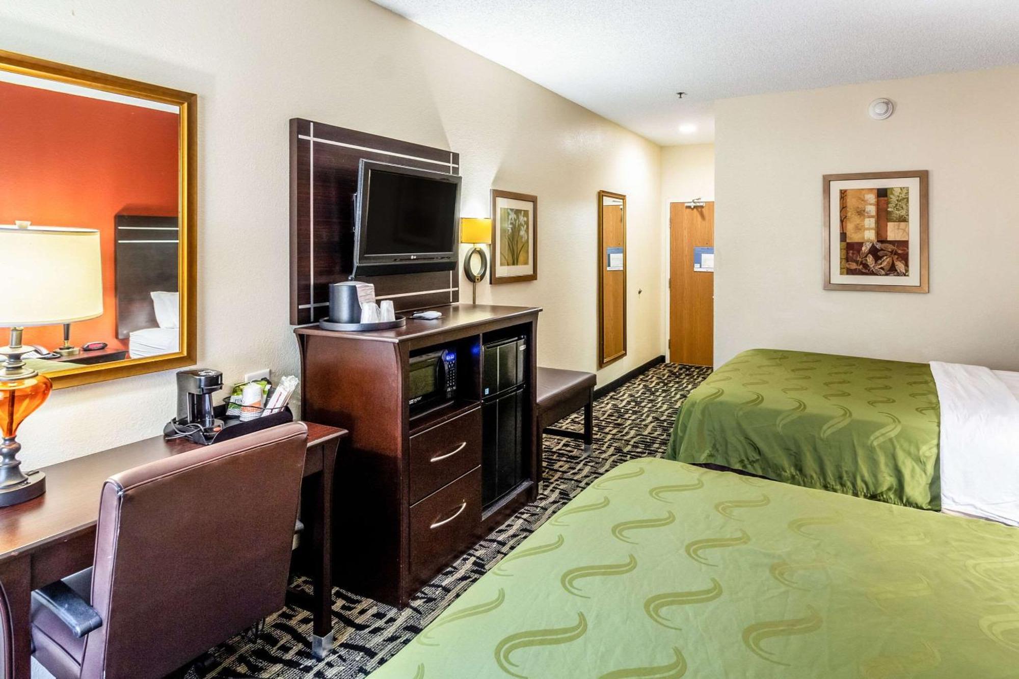 Queen Room with Two Queen Beds - Non-Smoking