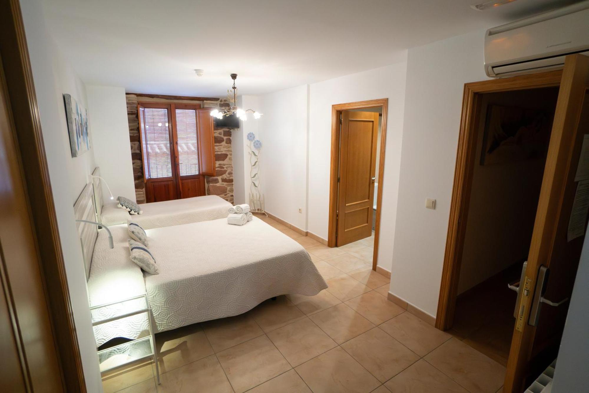 Habitación Triple con balcón
