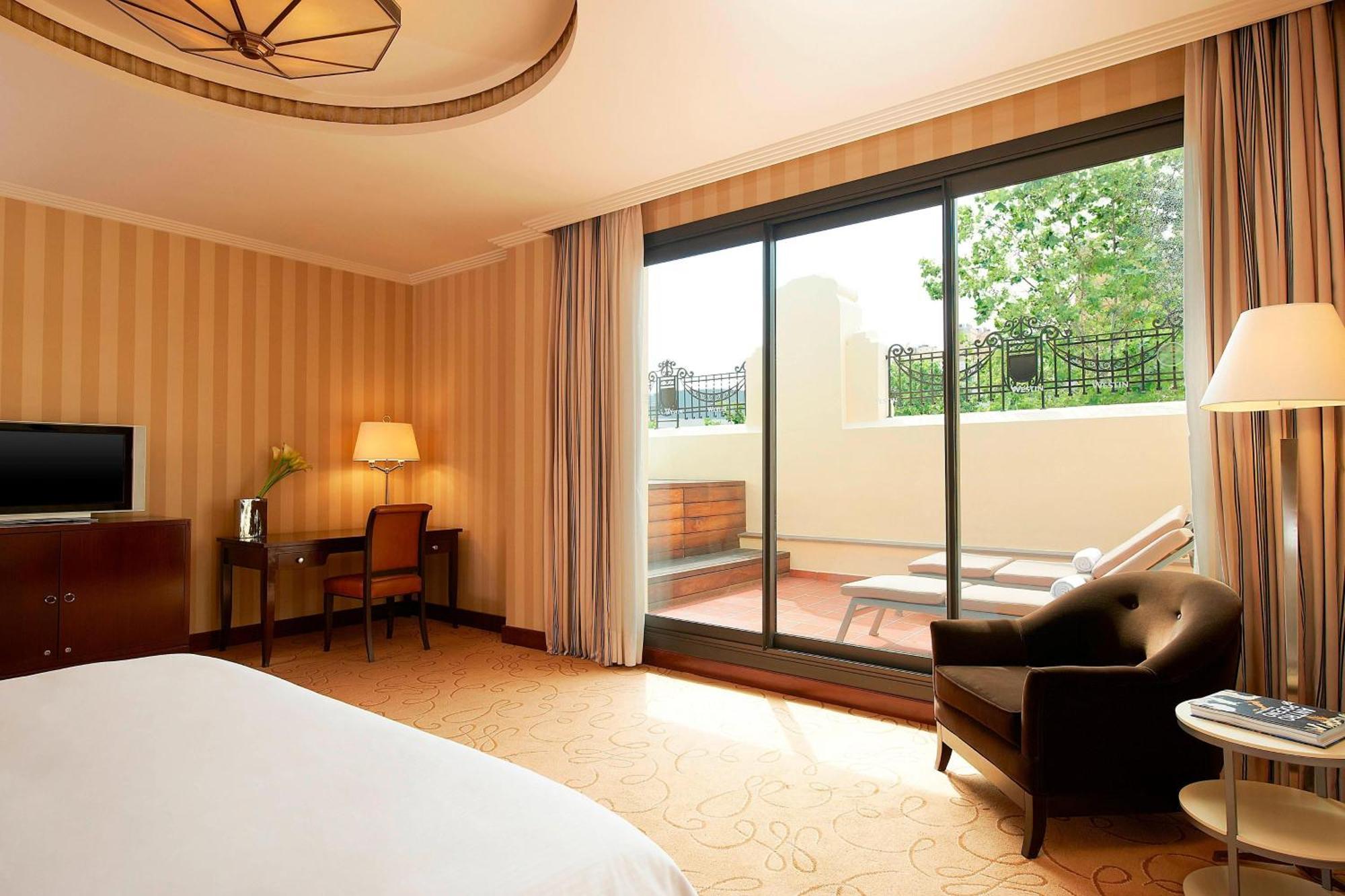 Superior Twin Room Whirlpool,1634399410:JPEG