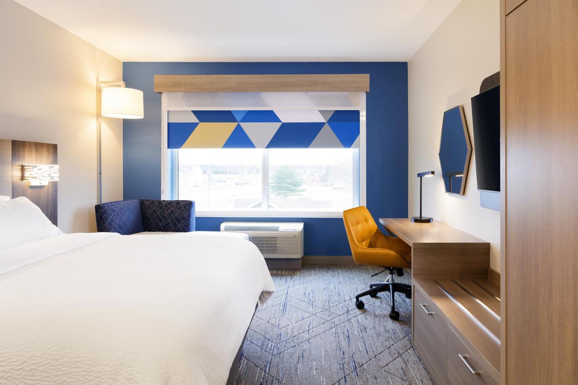 Chambre Lit King-Size - Accessible aux Personnes à Mobilité Réduite / Adapté aux Malentendants
