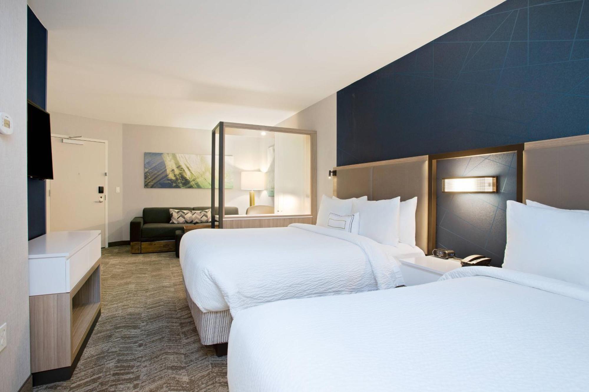 Queen Suite with Two Queen Beds and Trundle Sofa