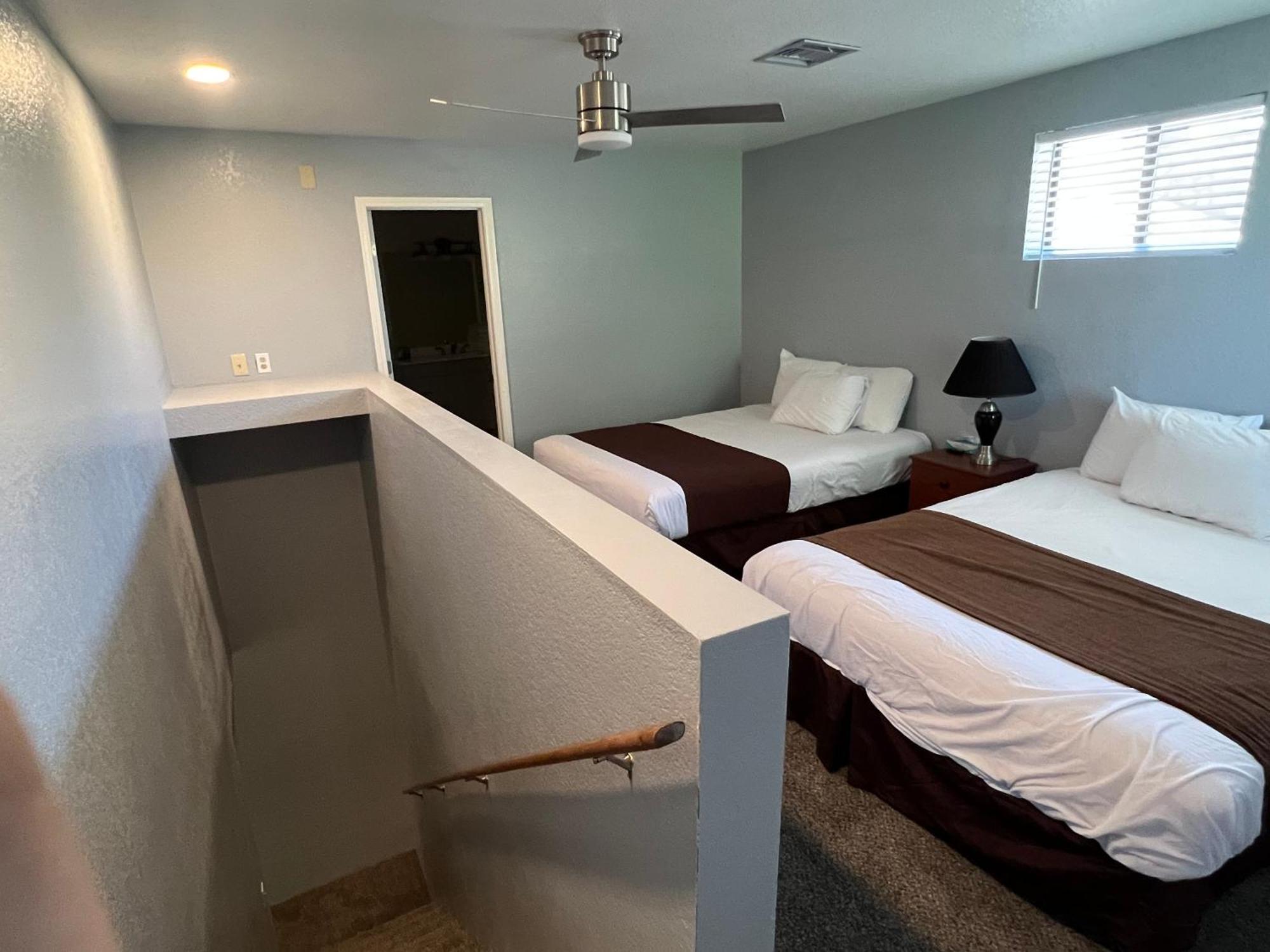 Apartment - Split Level