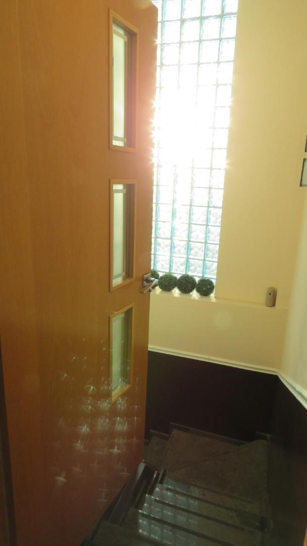 Apartamento de 2 dormitorios con terraza
