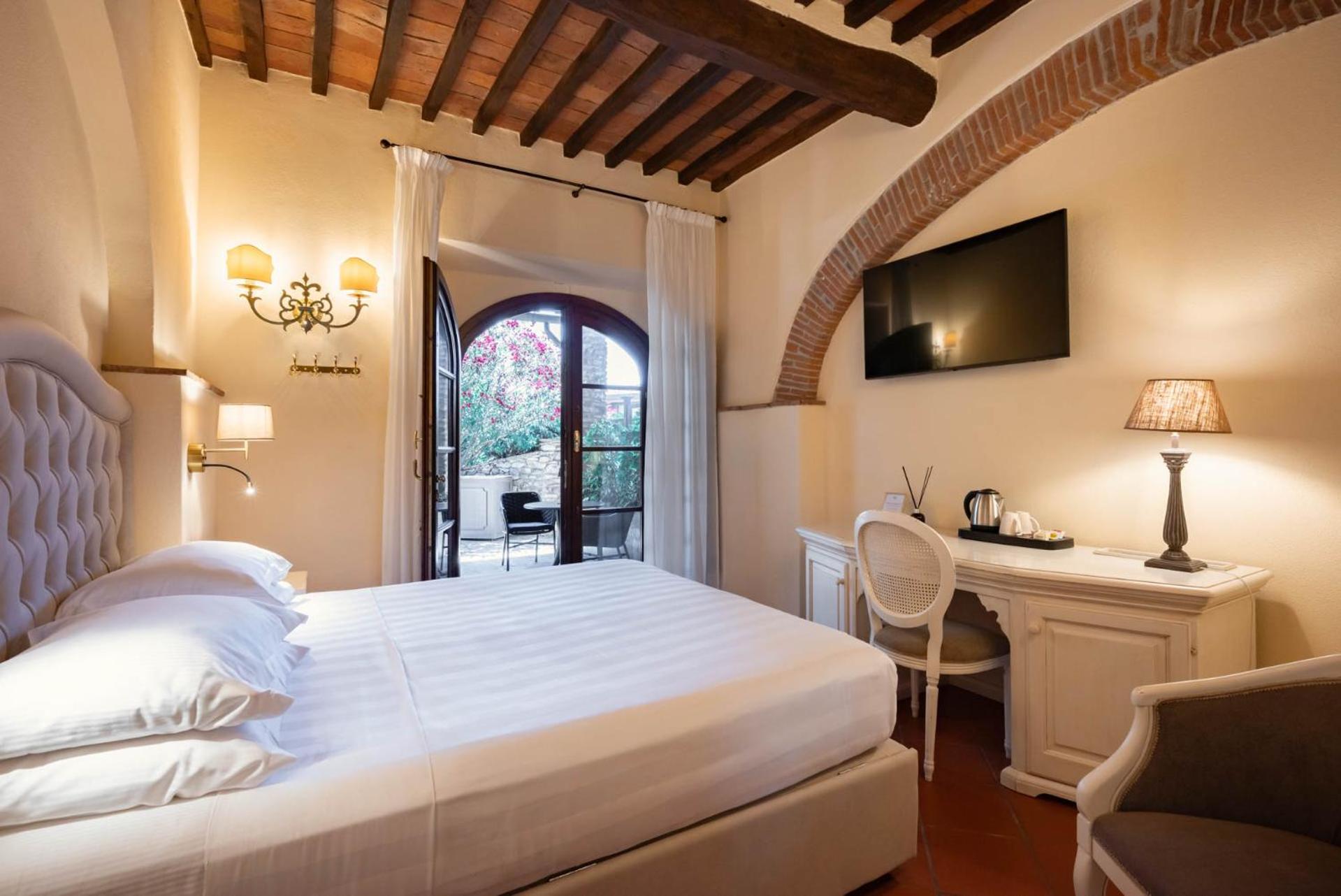 Double Room with Patio,1636754160:JPEG