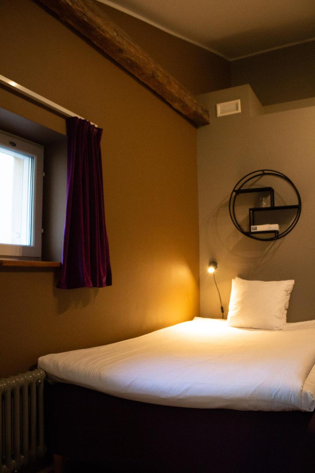Quarto Individual Standard